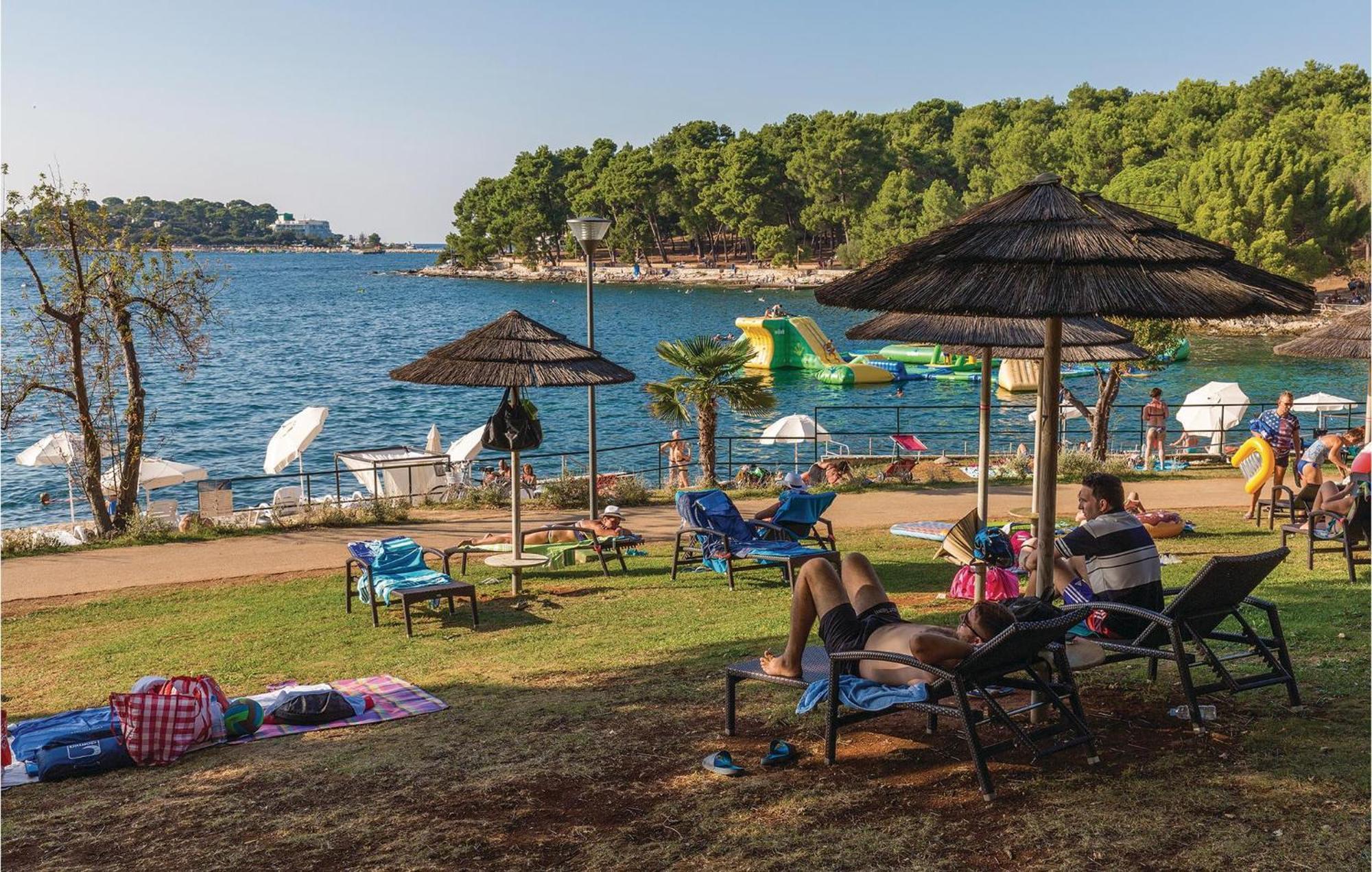 Holiday home Lovely In Vrvari With Sauna
